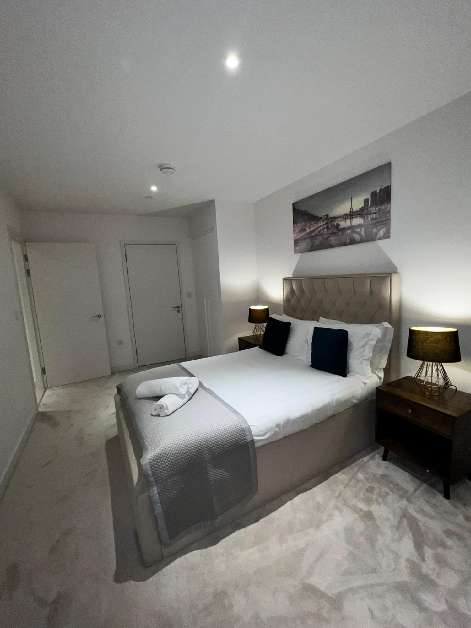 Stylish Docklands Apartament *